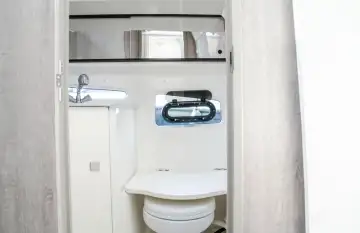 Nowa łódź QS 905 WEEKEND - zdjęcie 10